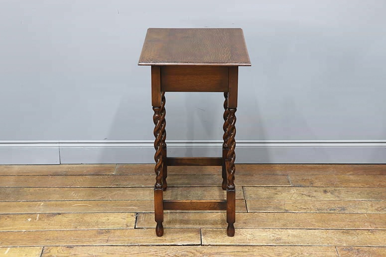 オケージョナルテーブル