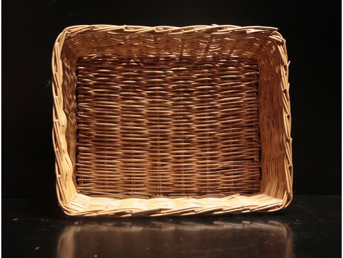 ウィッカーバスケット