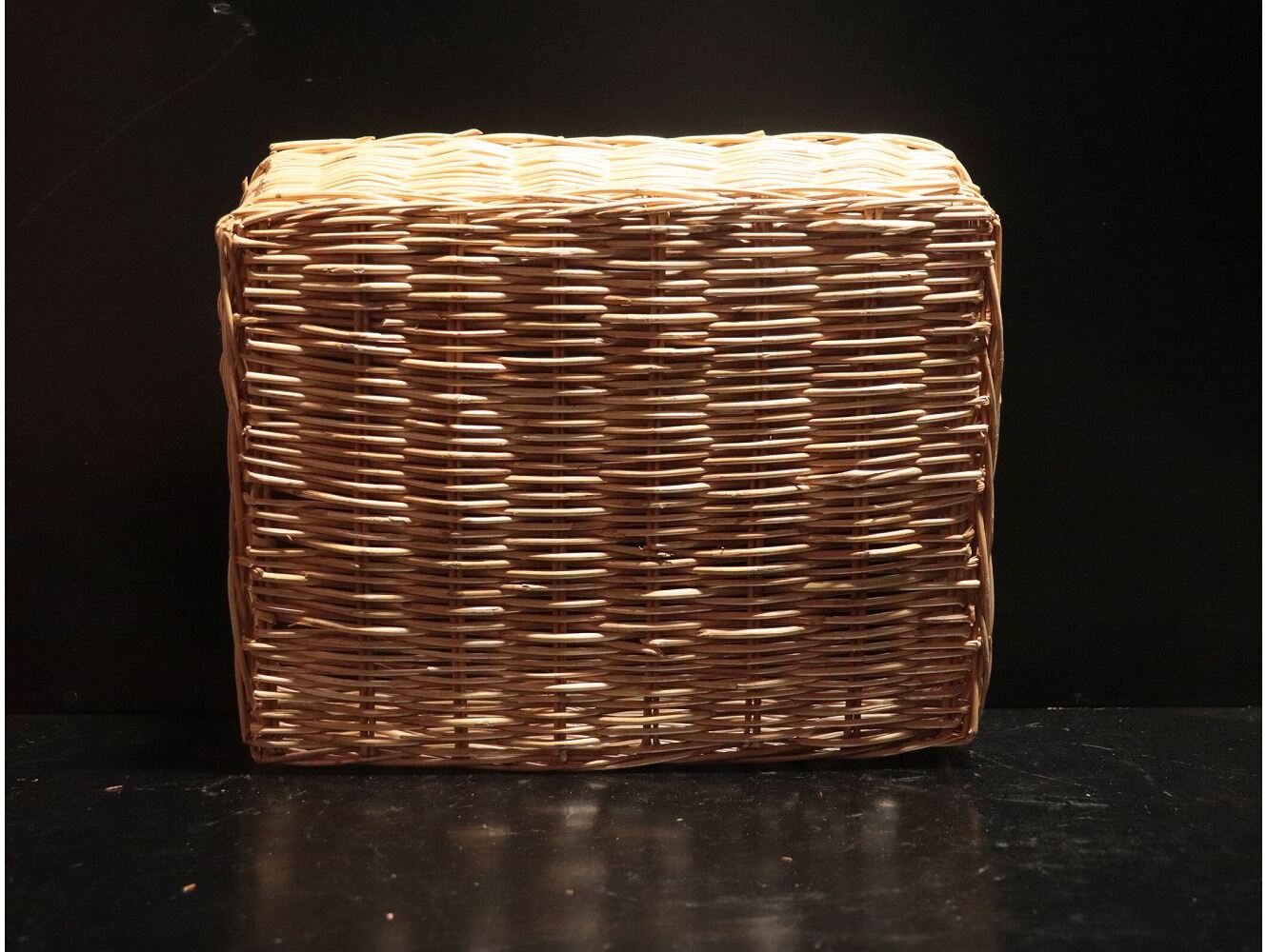 ウィッカーバスケット