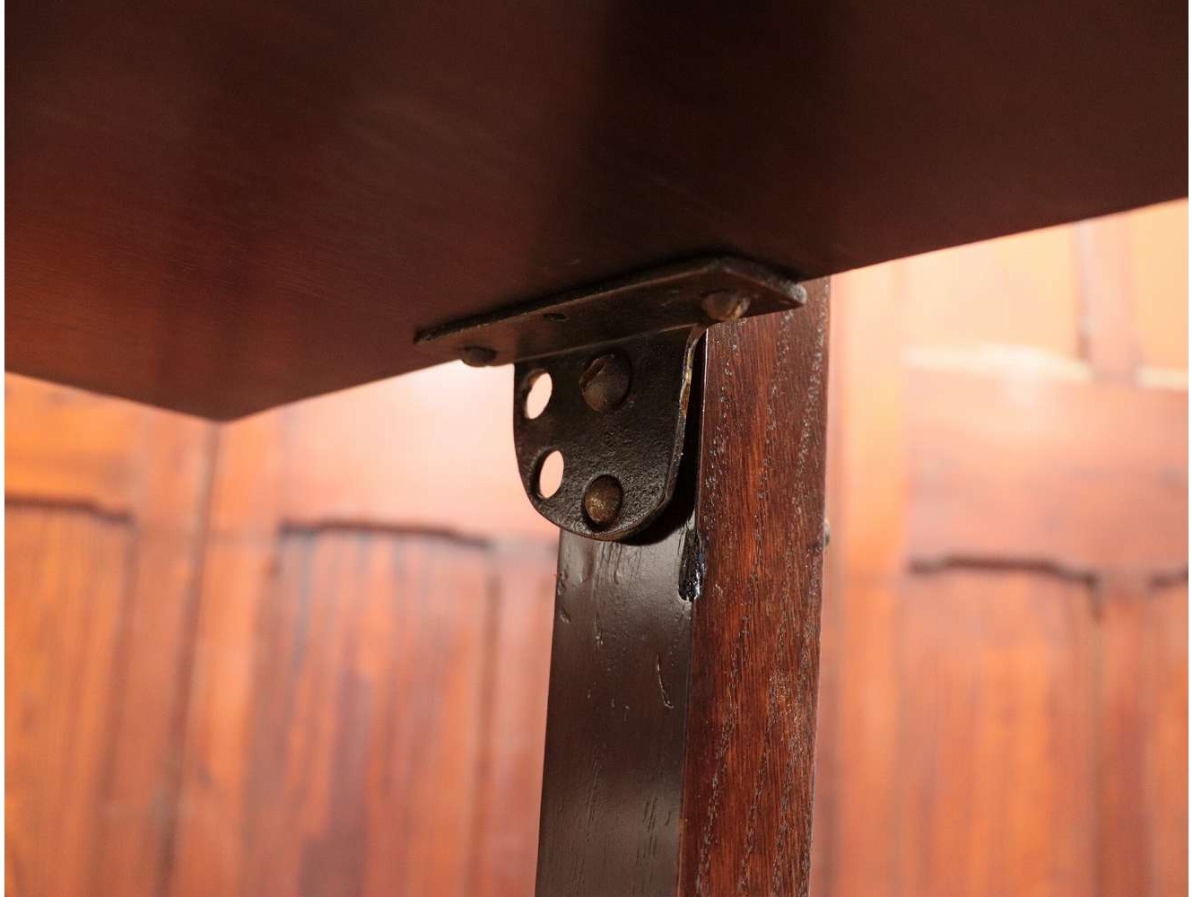 ダムウェイター