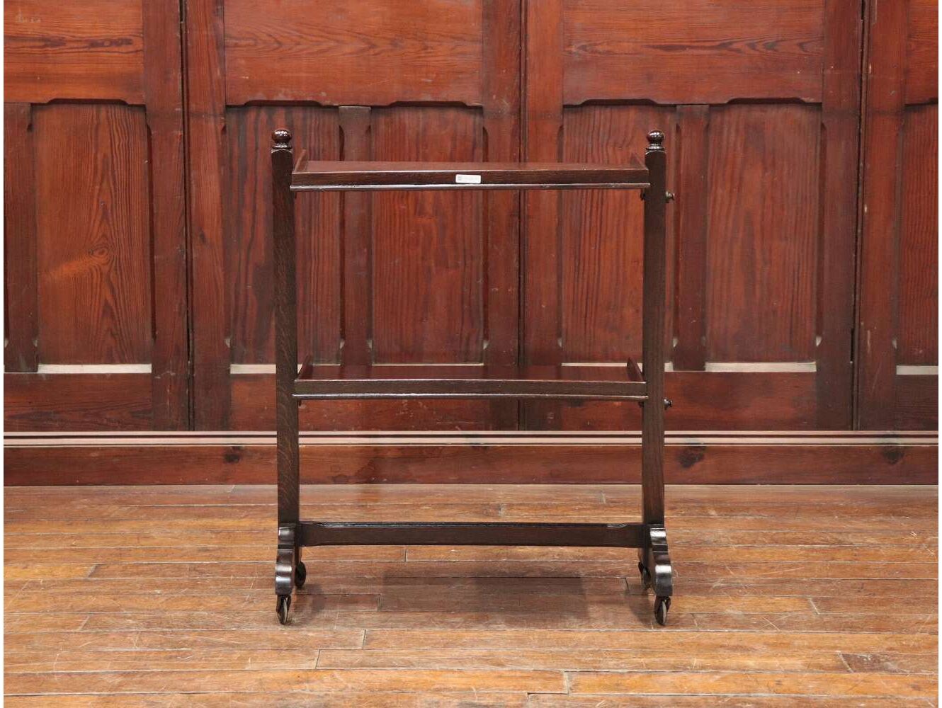 ダムウェイター