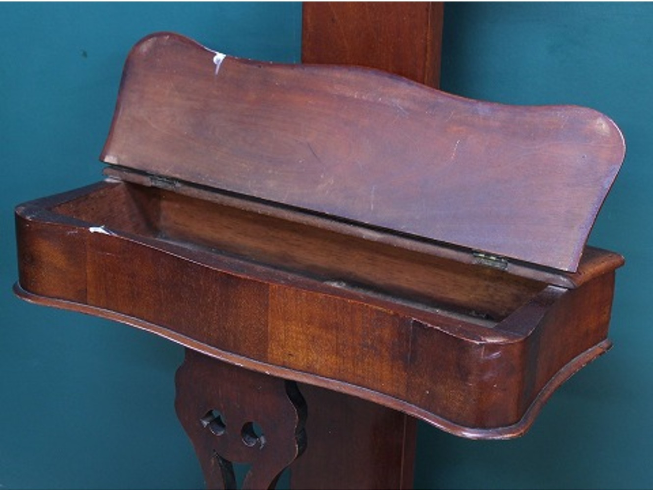 ホールスタンド