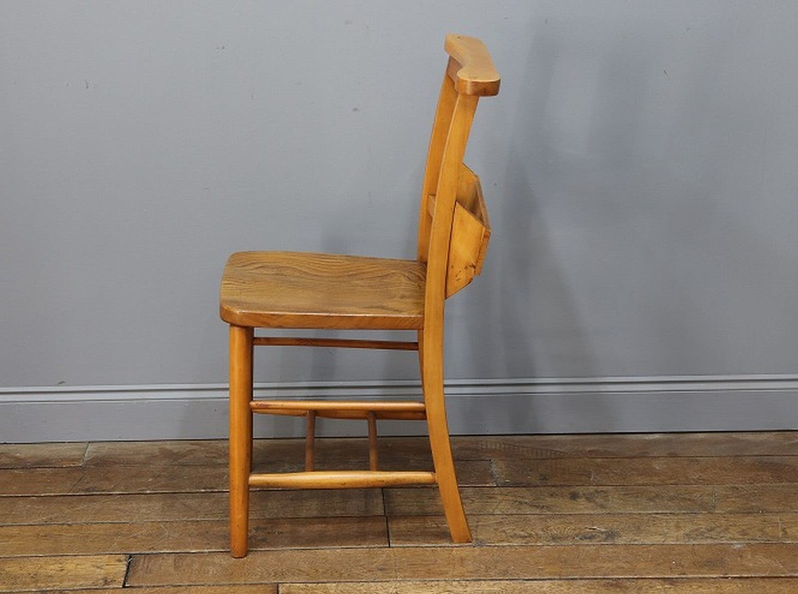 チャーチチェア