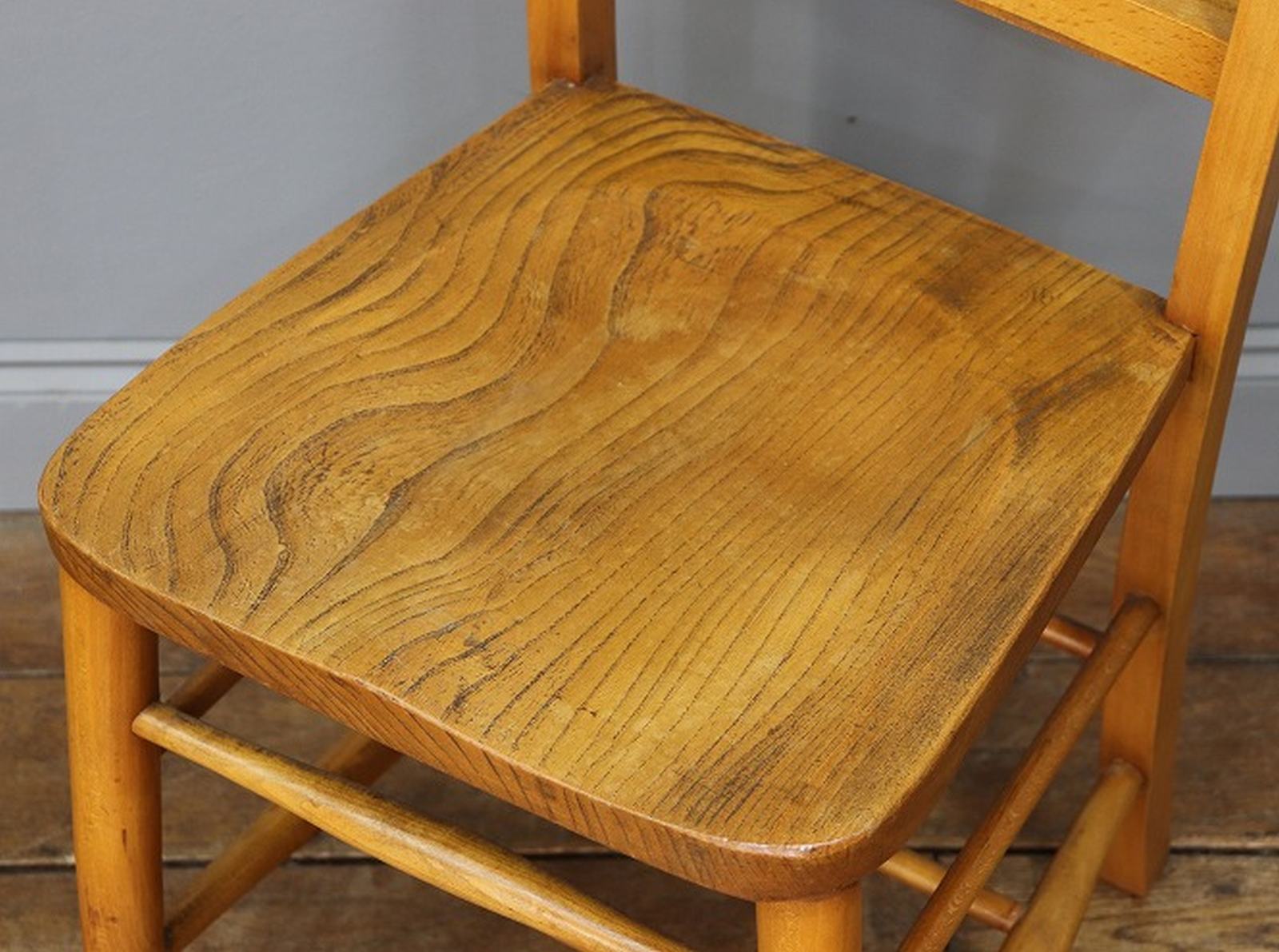 チャーチチェア