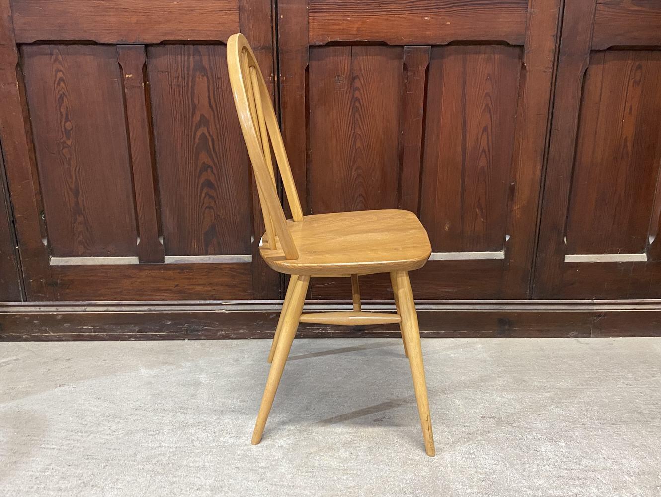 フープバックチェア ERCOL