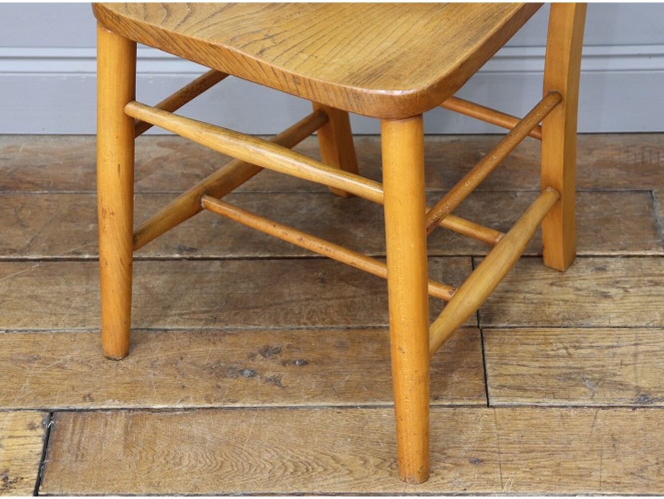 チャーチチェア