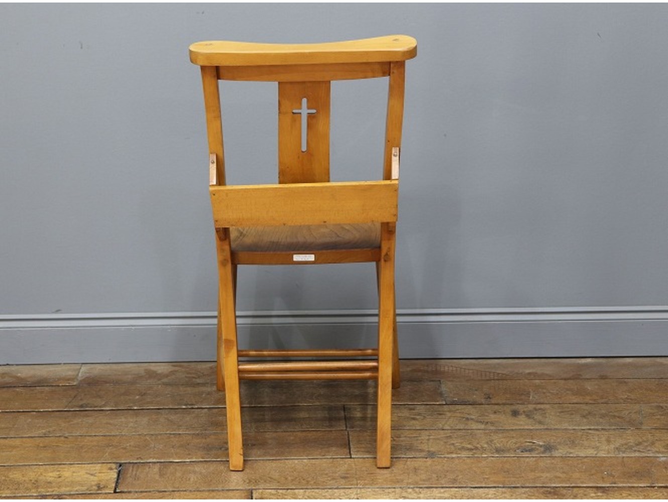 チャーチチェア