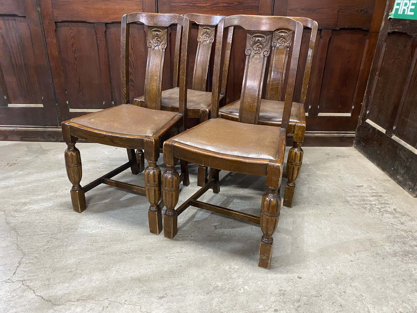 チェア4脚セット