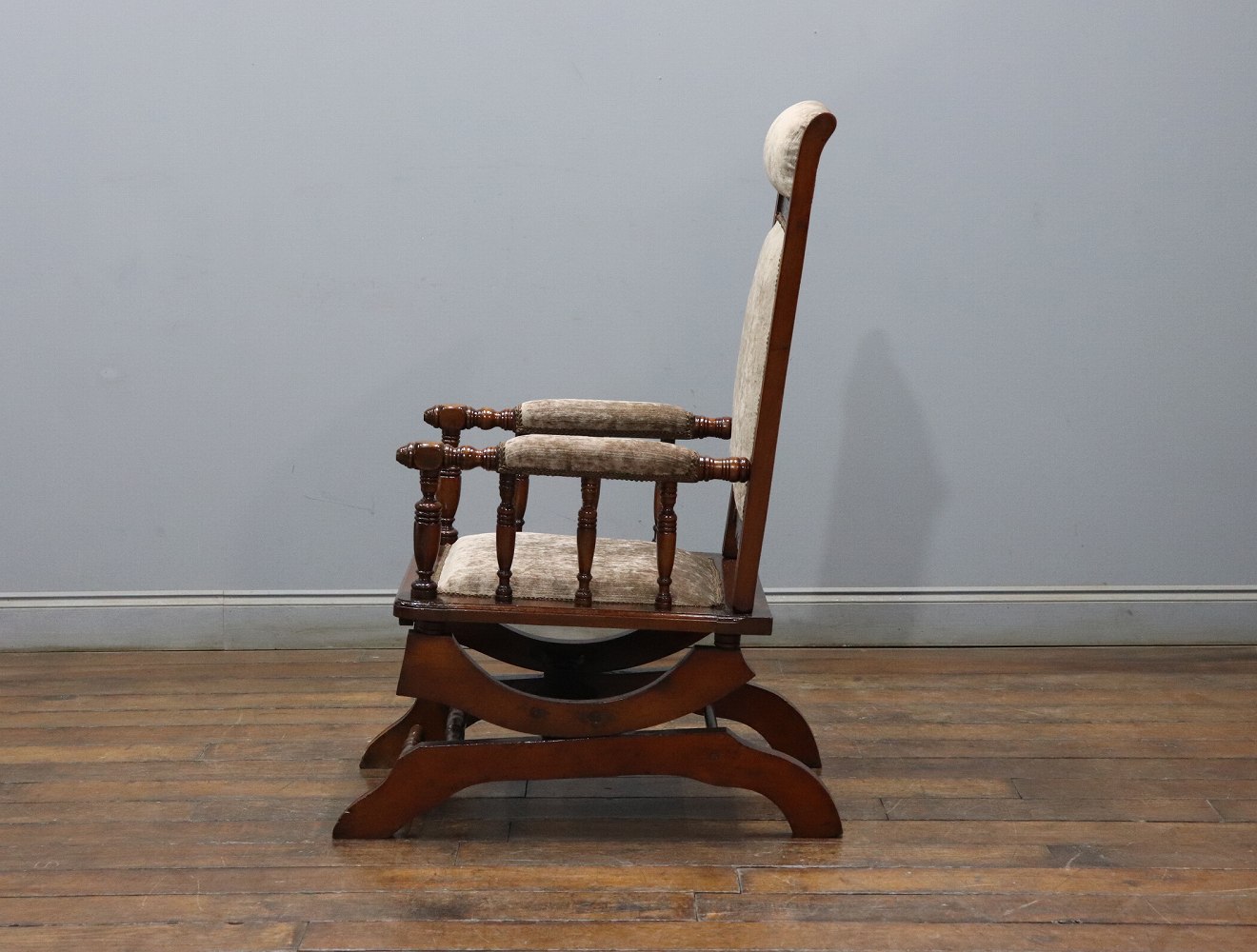 ロッキングチェア