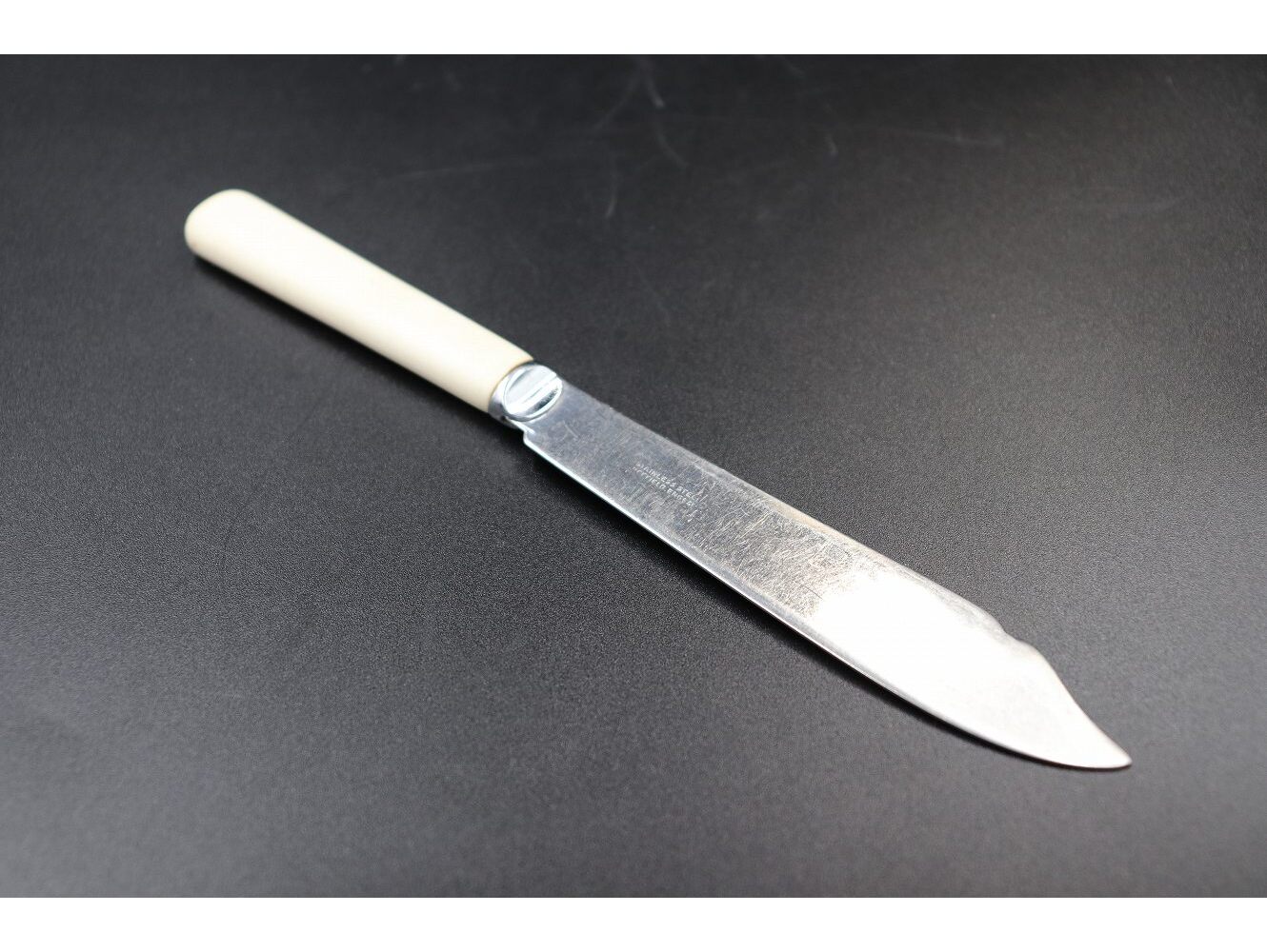 フィッシュナイフ