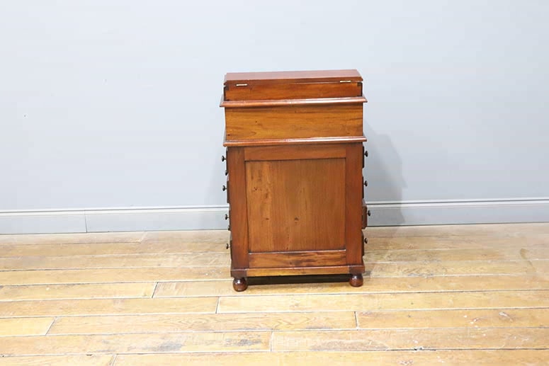 ダベンポートデスク