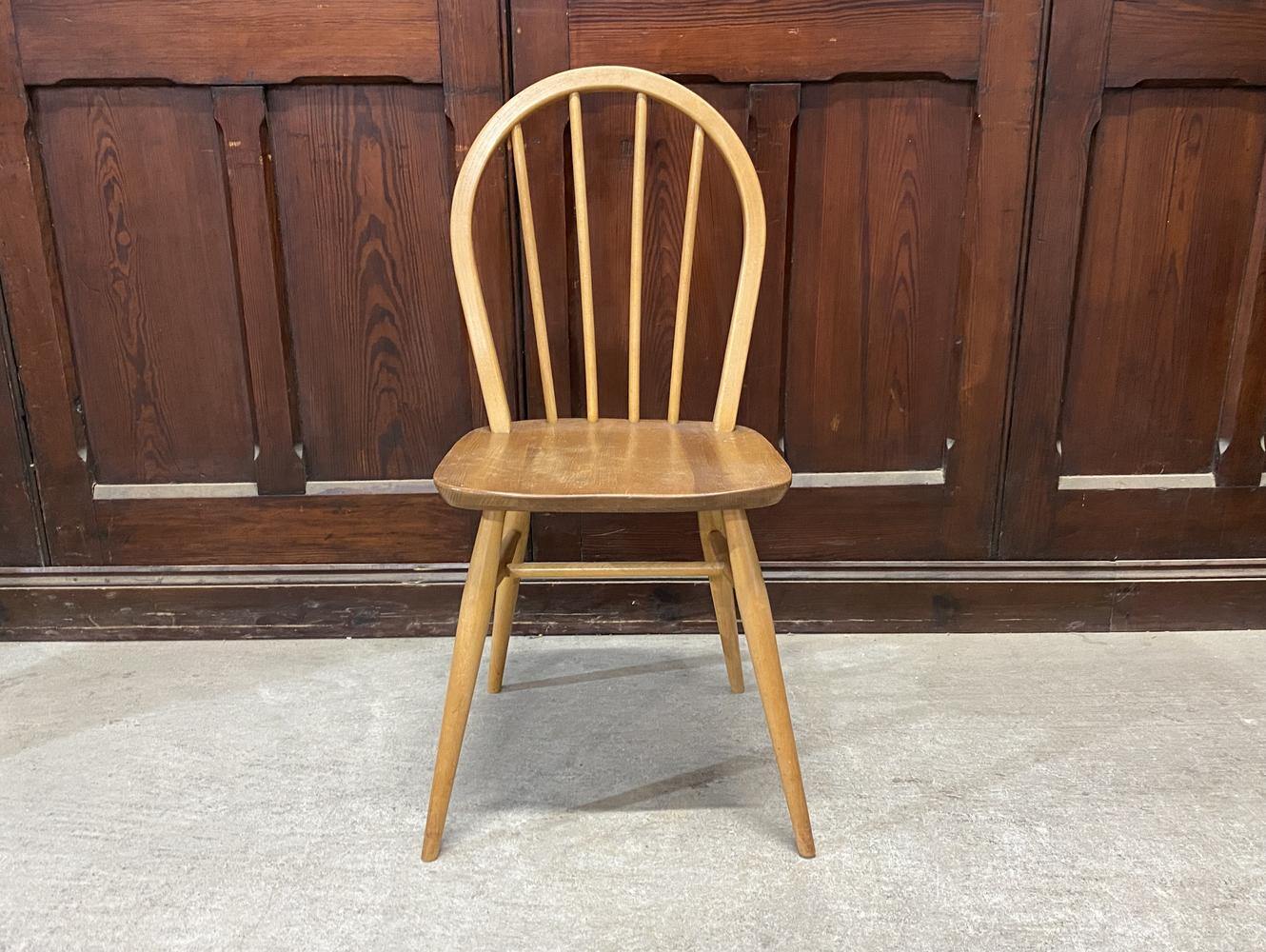 フープバックチェア ERCOL
