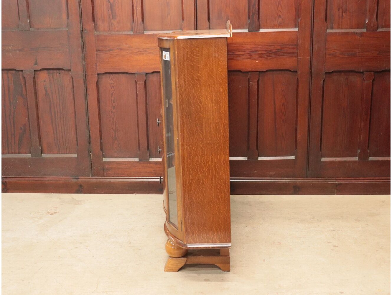 サイドバイサイド