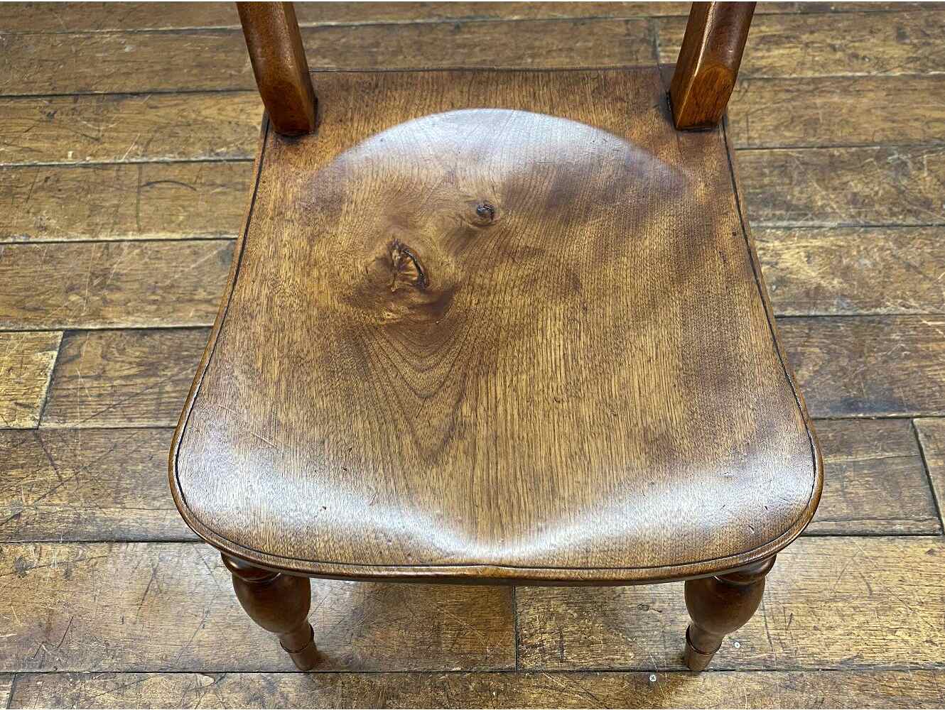 キッチンチェア