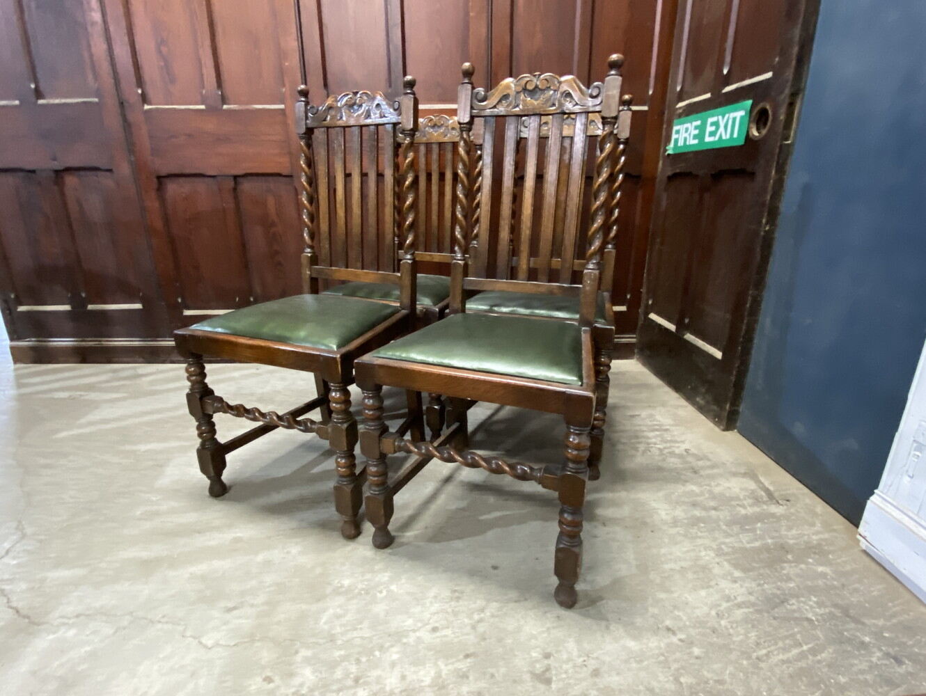 チェア4脚セット