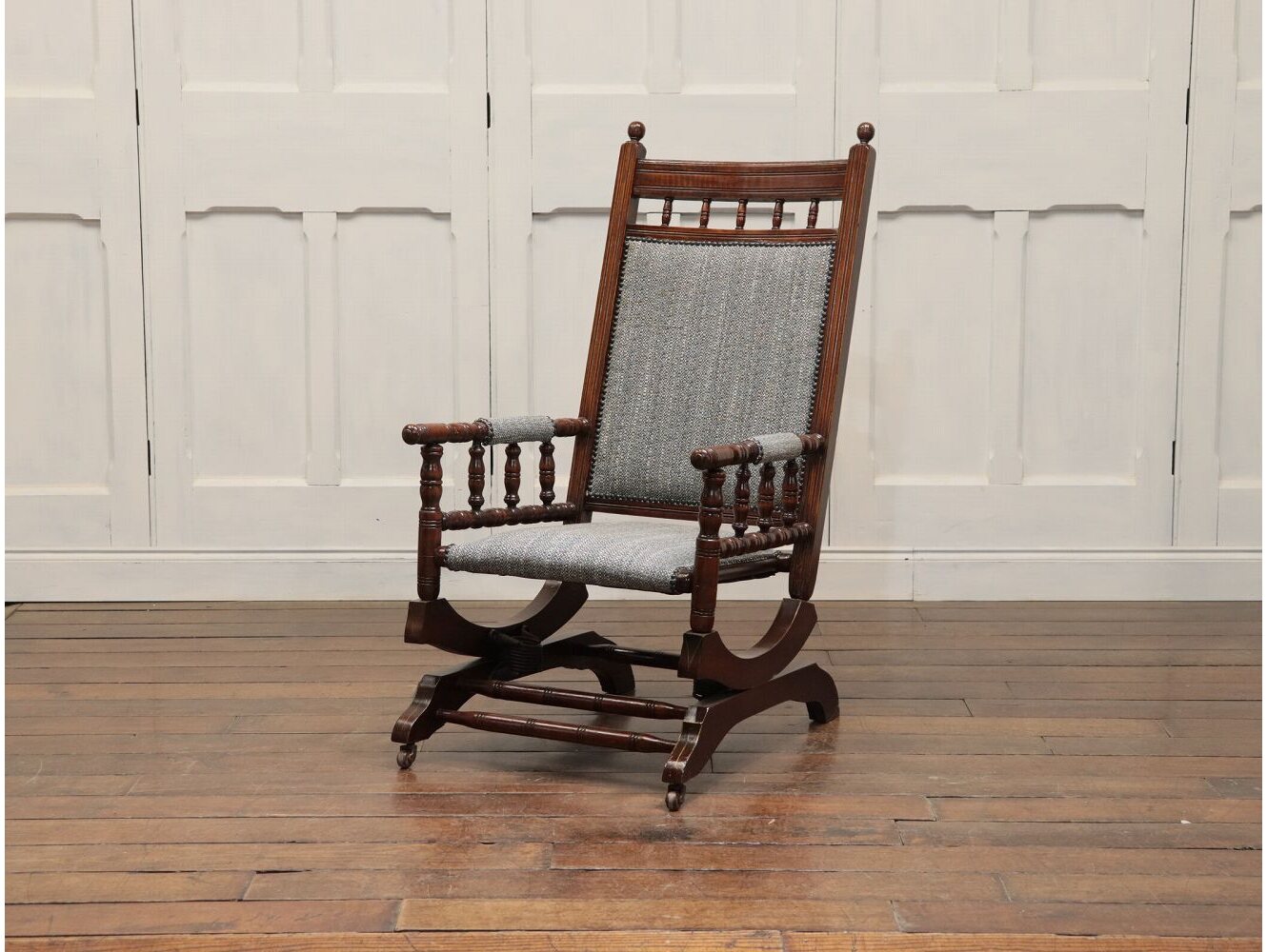 ロッキングチェア