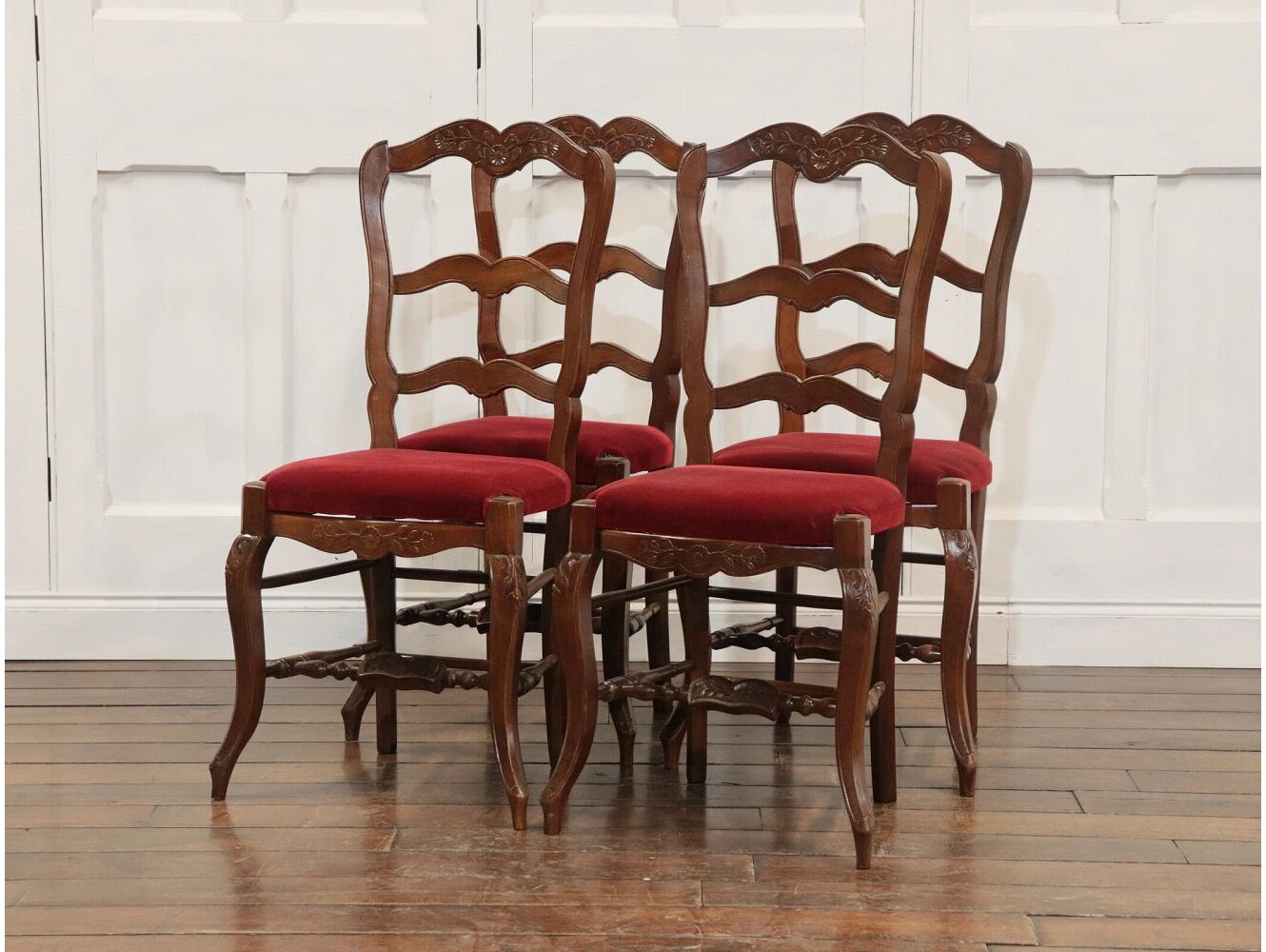 チェア4脚セット