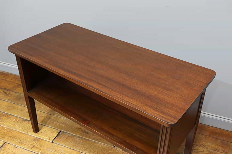 ブックシェルフ