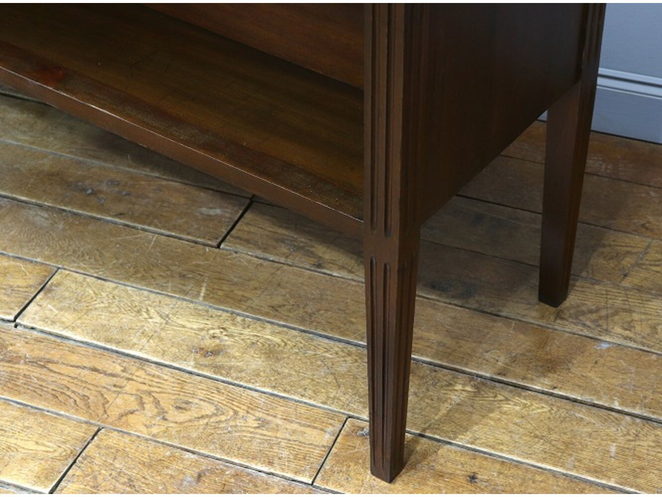 ブックシェルフ