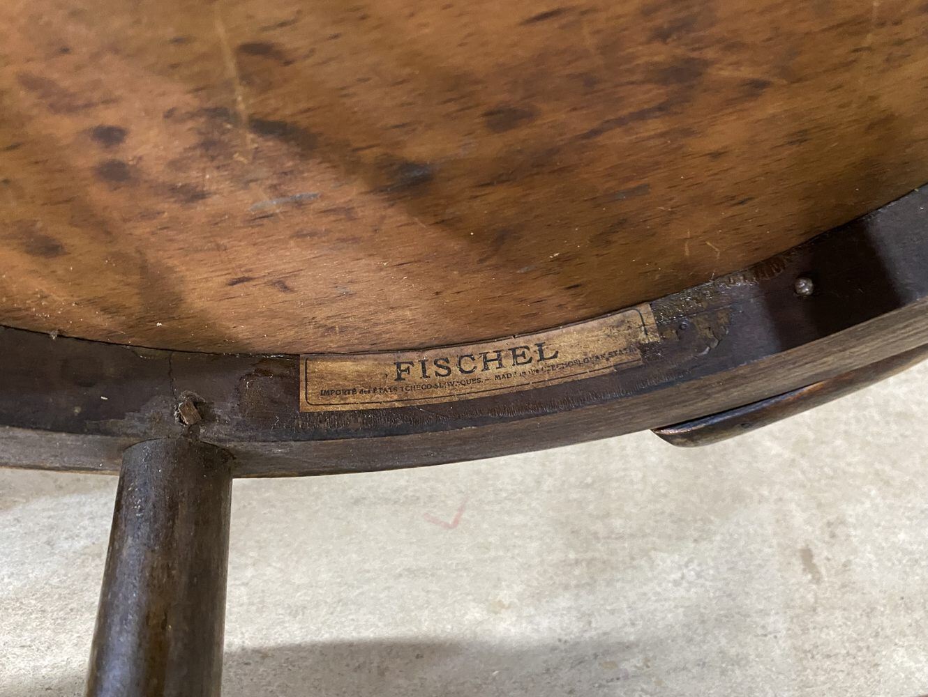 ベントウッドアームチェア