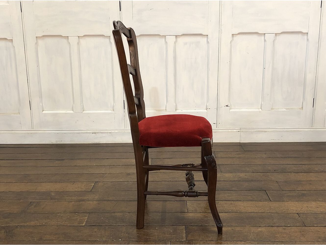 フレンチチェア