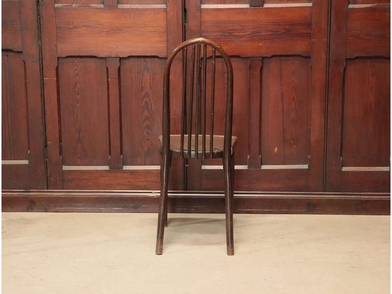 ベントウッドチェア THONET