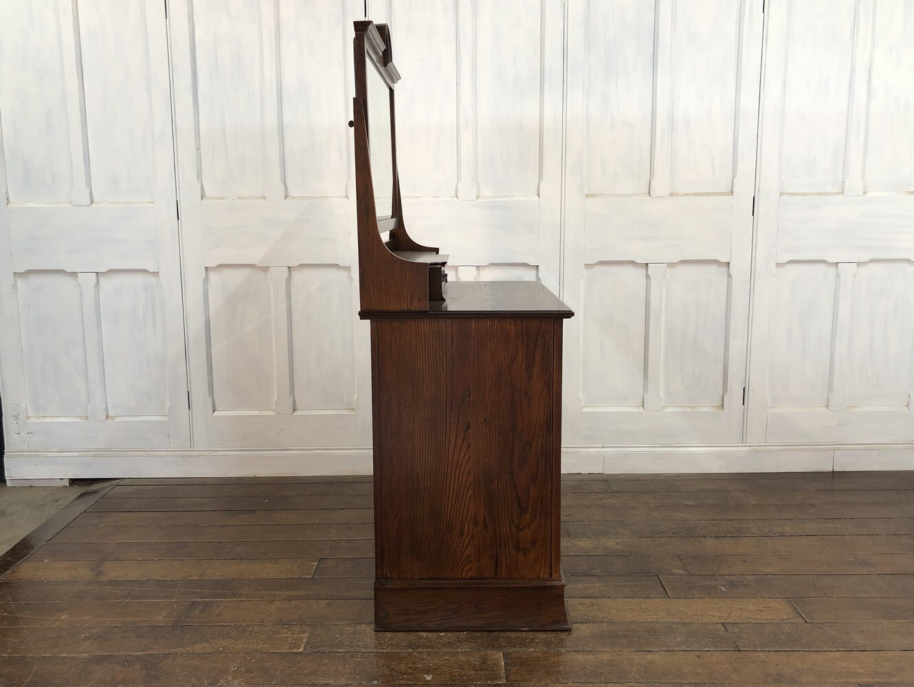 ドレッシングチェスト