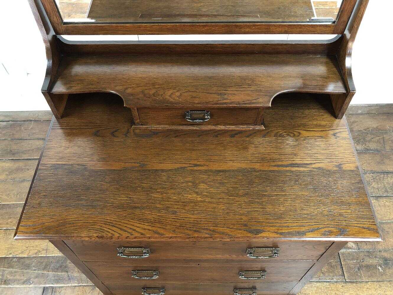 ドレッシングチェスト