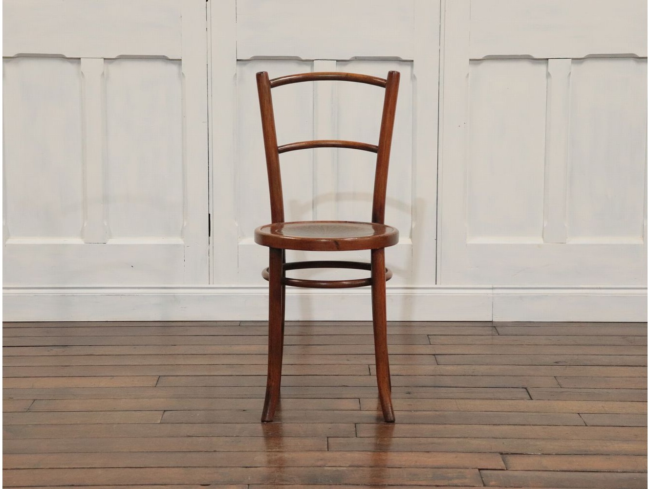 ベントウッドチェア