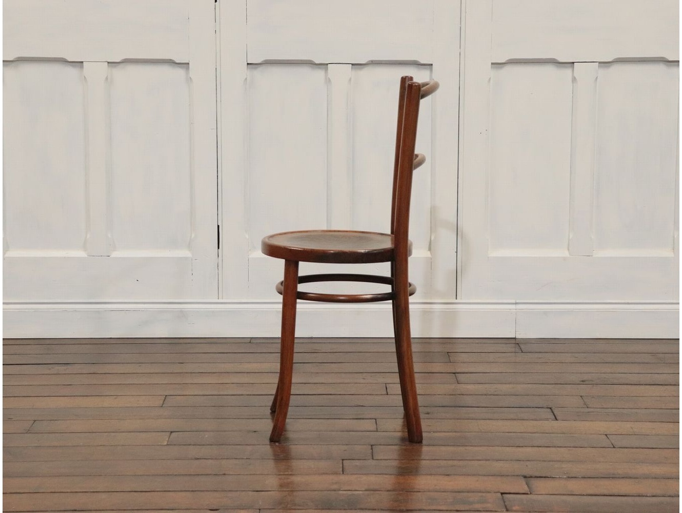 ベントウッドチェア