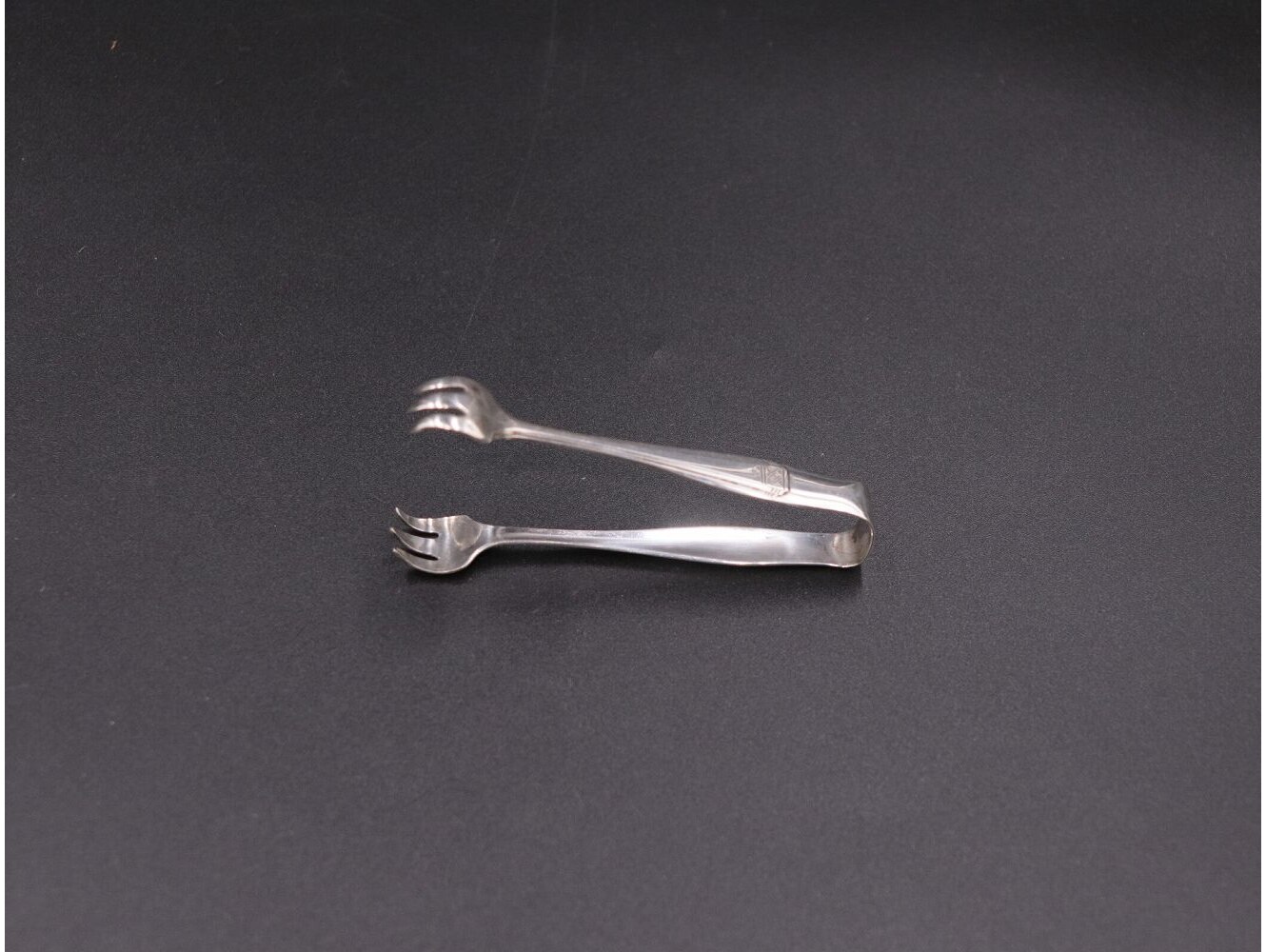 シュガートング