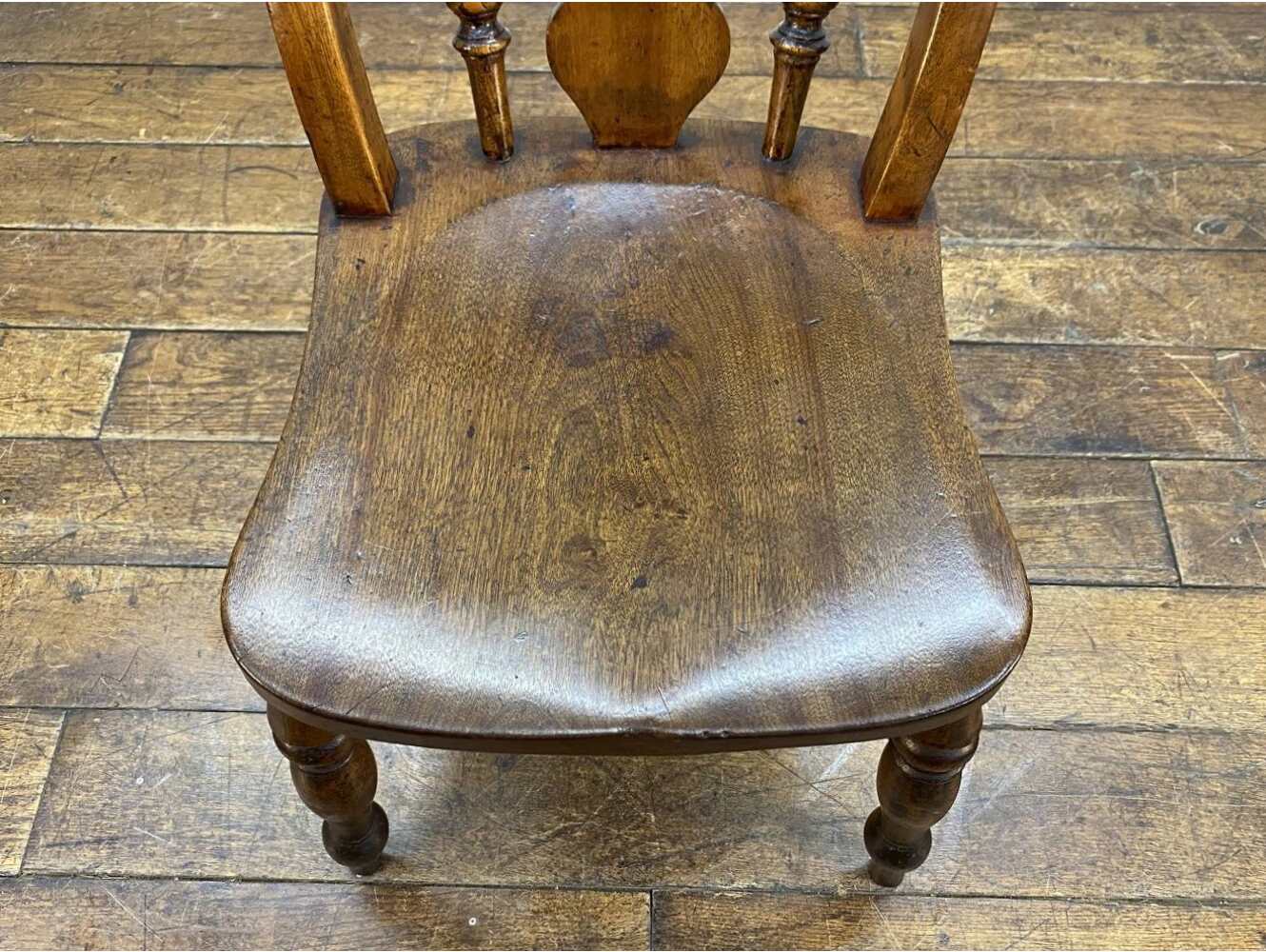 キッチンチェア