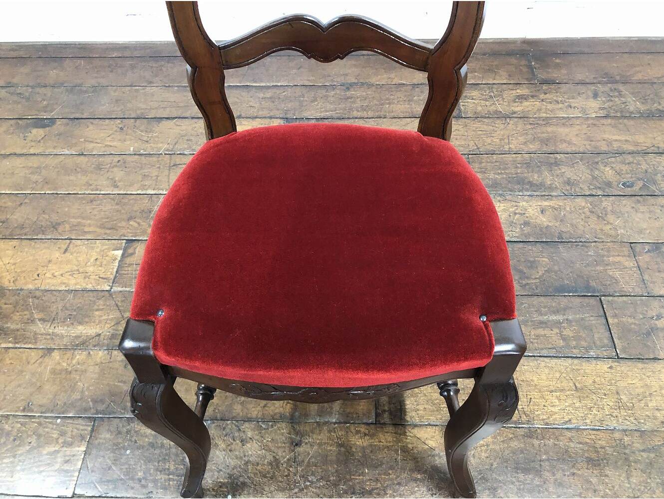 フレンチチェア