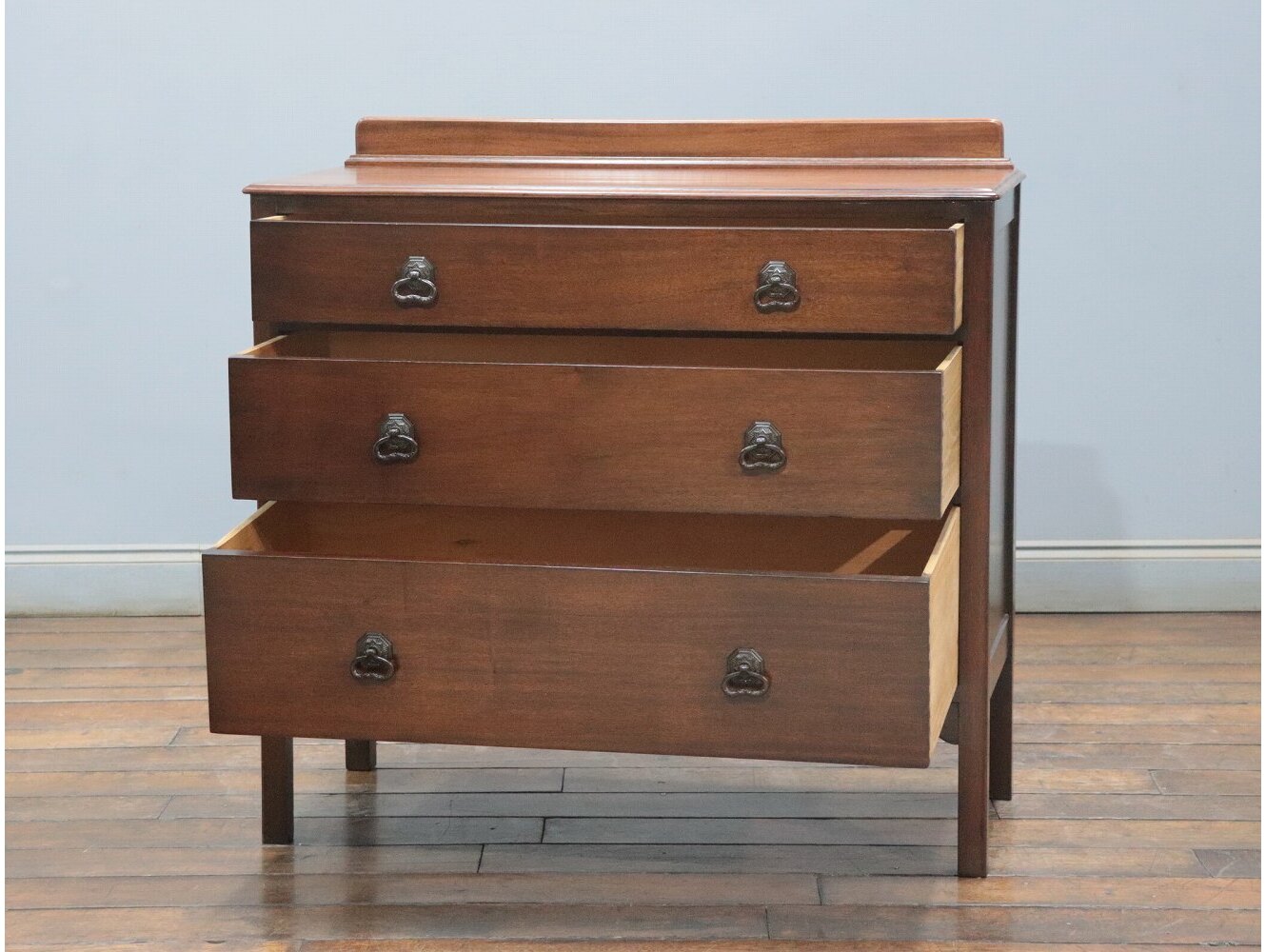 アンティーク　チェスト　イギリス 引き出し4段タイプのイギリスアンティークチェスト 59000 アンティーク