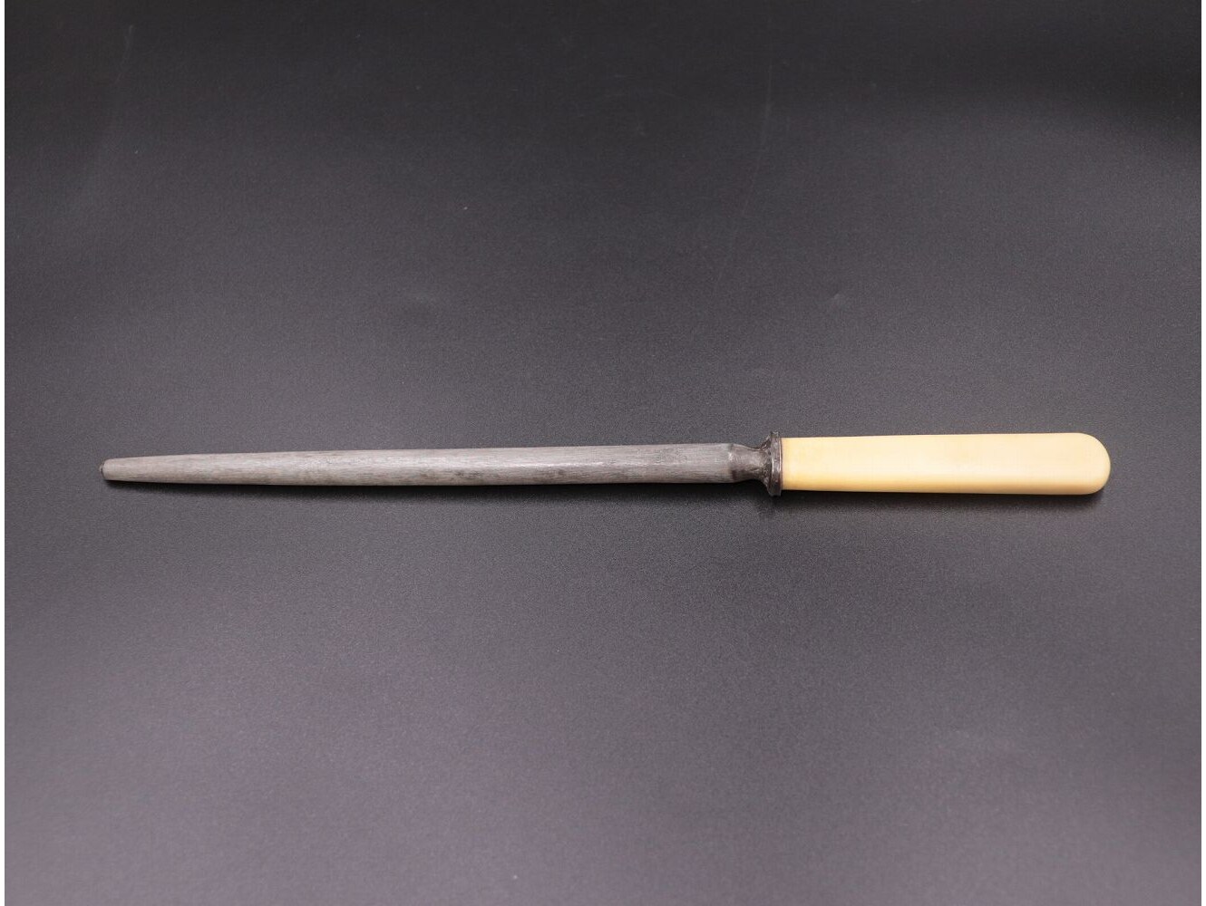 ナイフシャープナー