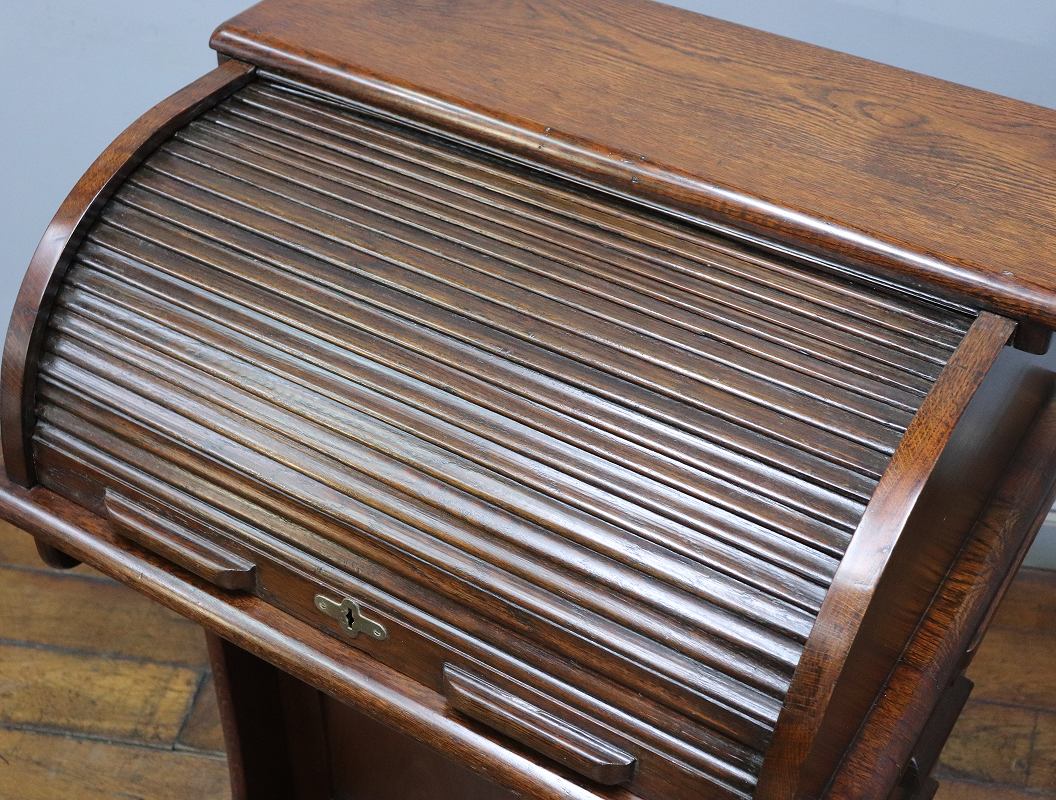 ロールトップデスク