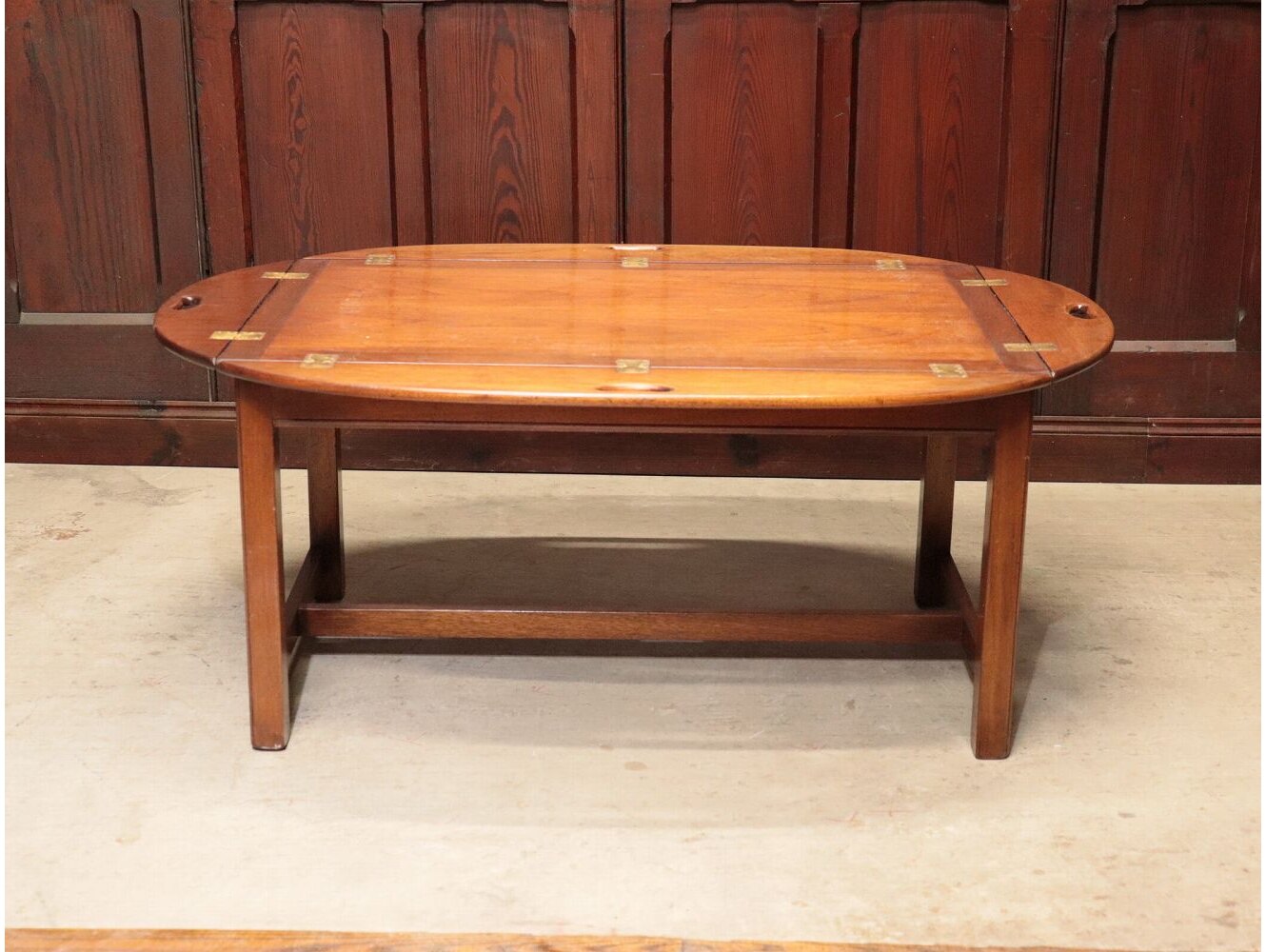 センターテーブル