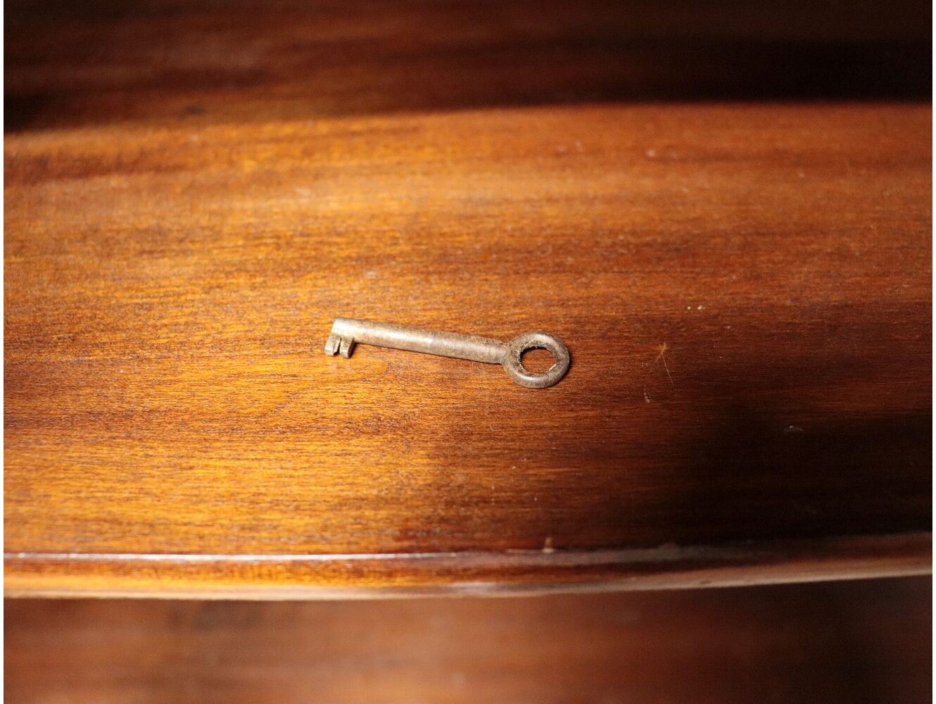 センターテーブル