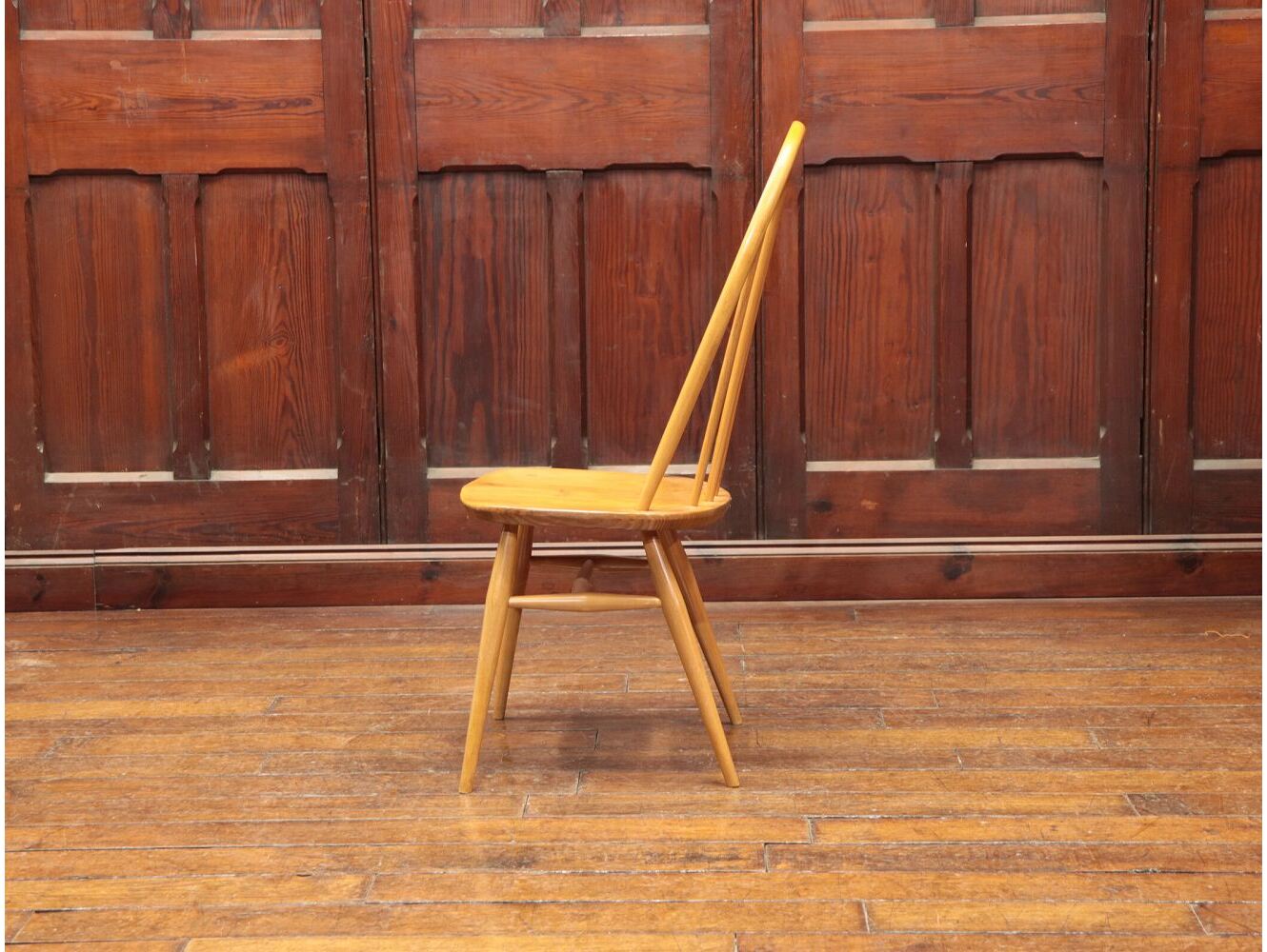 クエーカーチェア ERCOL