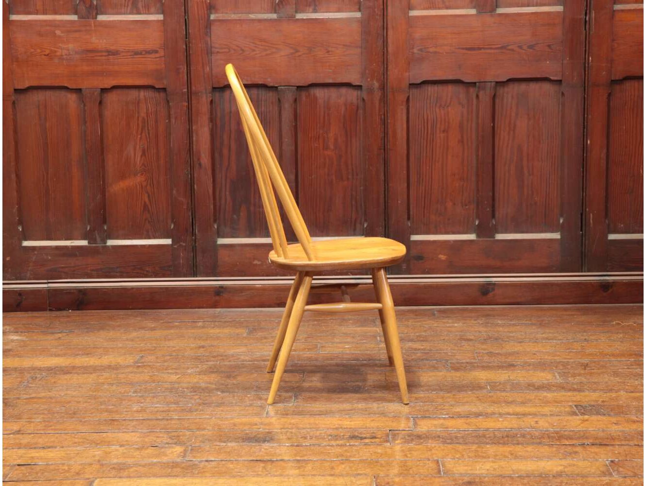 クエーカーチェア ERCOL