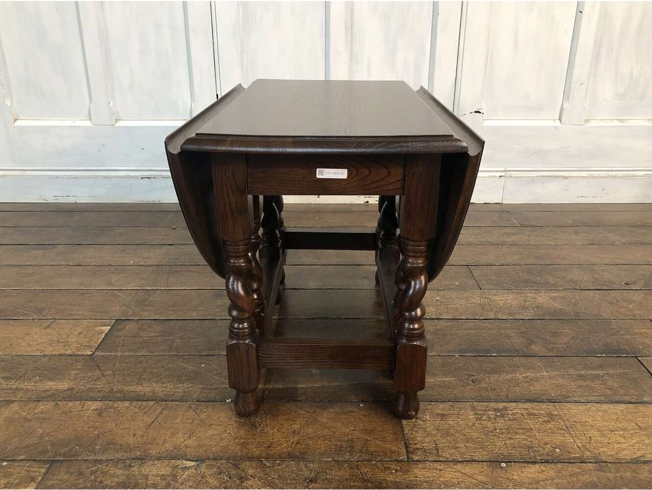 センターテーブル