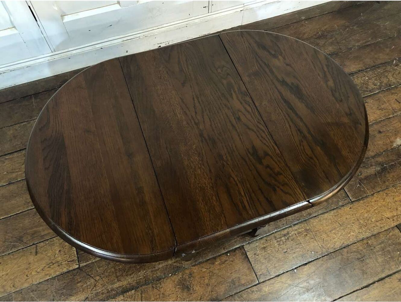 センターテーブル