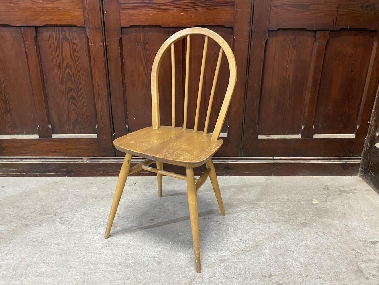 フープバックチェア ERCOL
