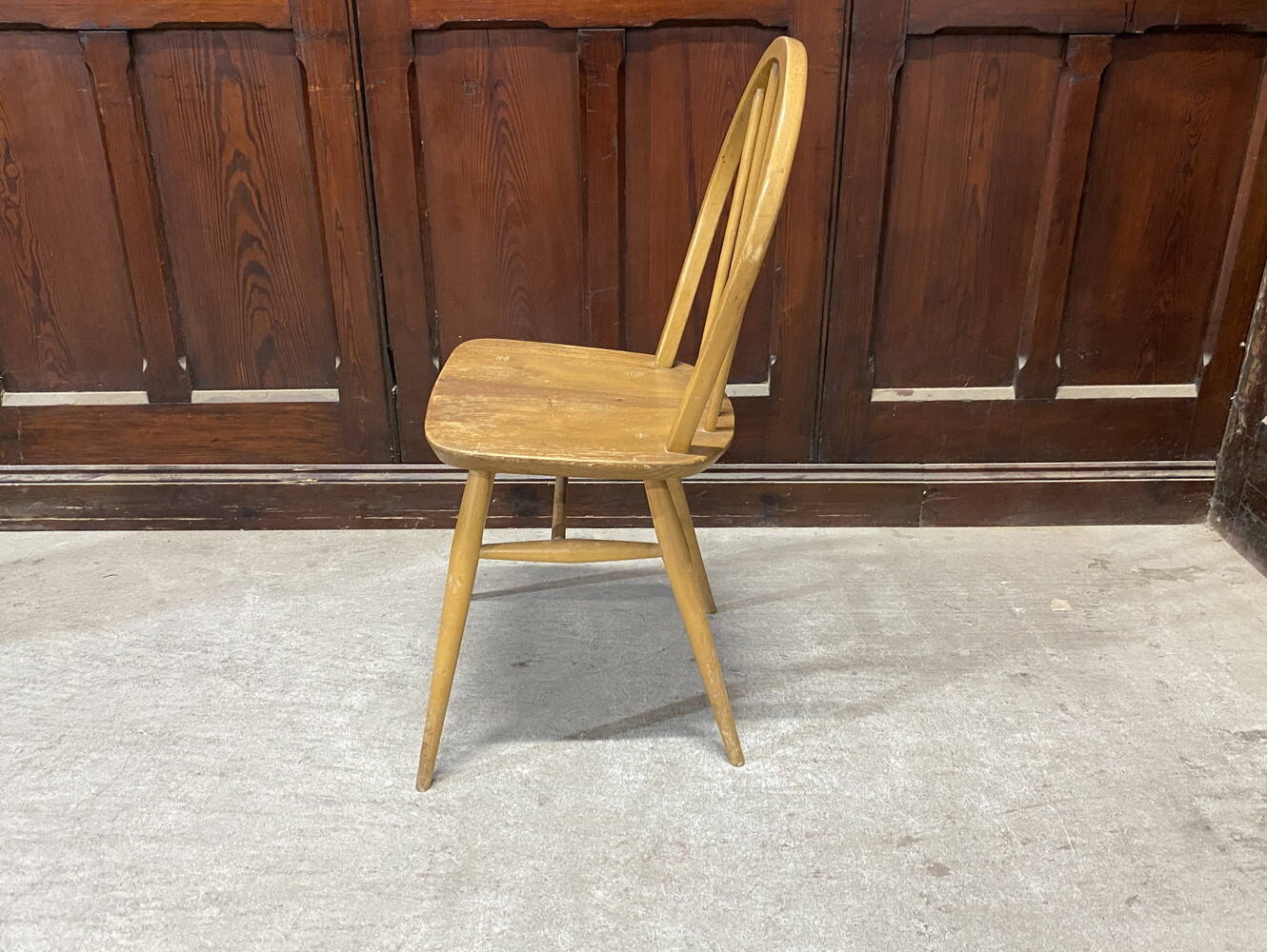 フープバックチェア ERCOL