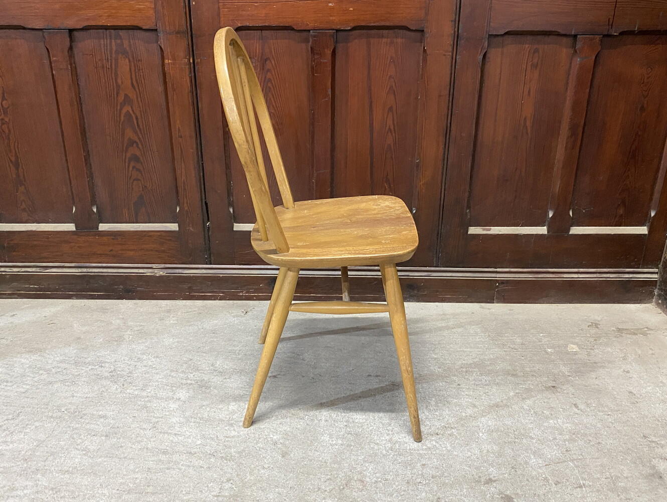 フープバックチェア ERCOL