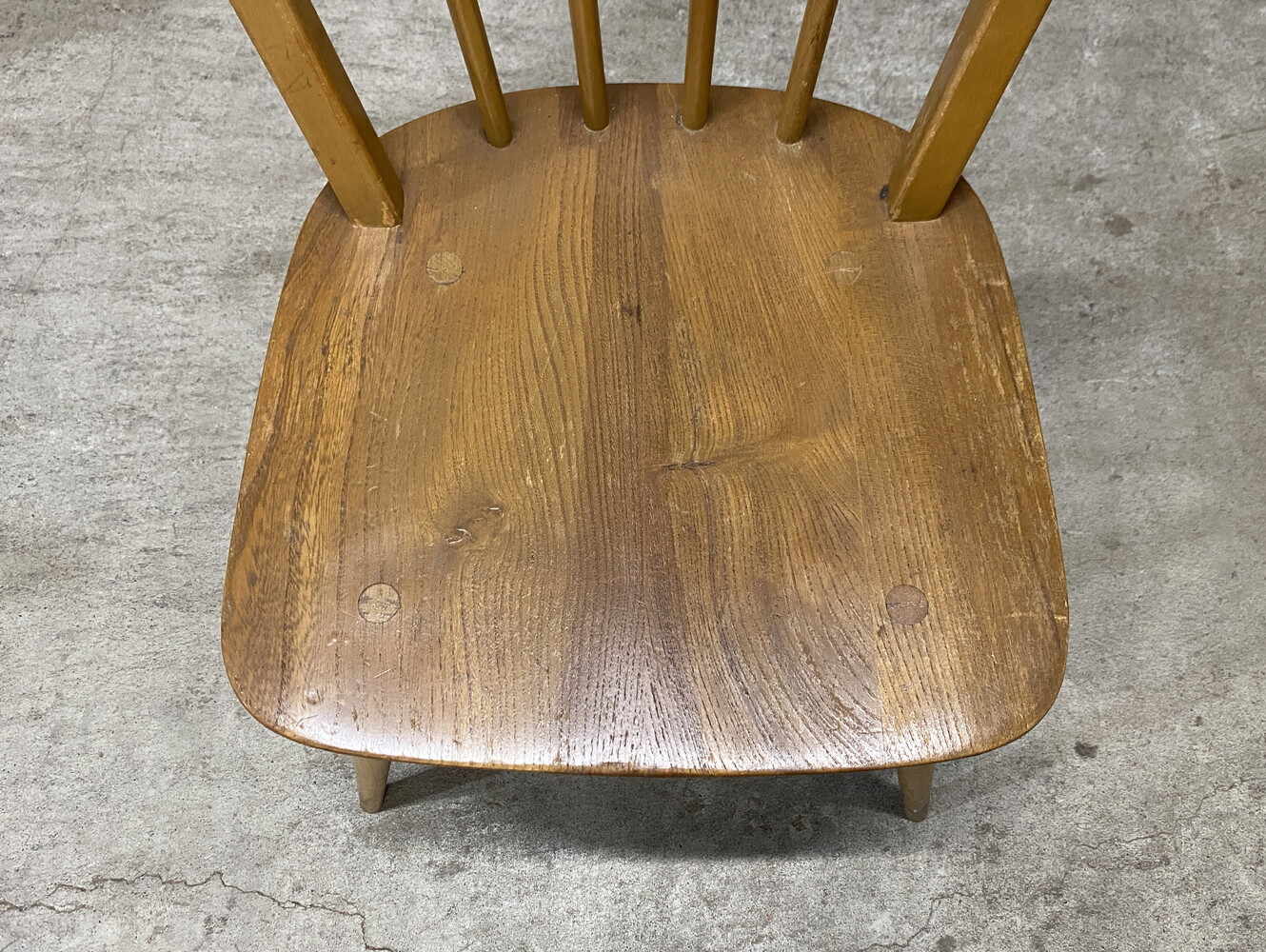 フープバックチェア ERCOL