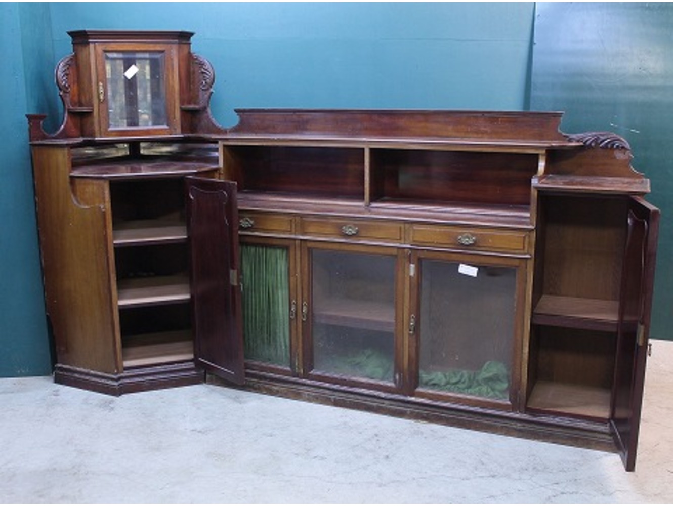 ショップキャビネット