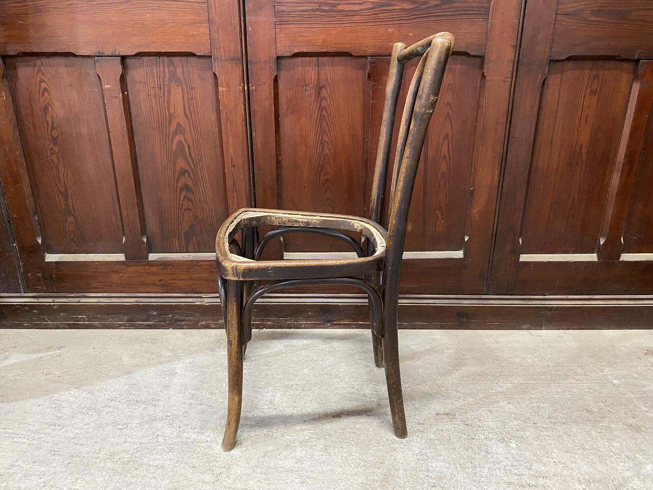 ベントウッドチェア