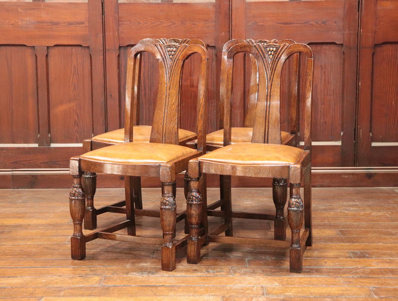 イギリス アンティーク 家具 ダイニングチェア 4脚セット 英国 4649e イギリス アンティーク 家具 ダイニングチェア 4脚セット 英国 4649e