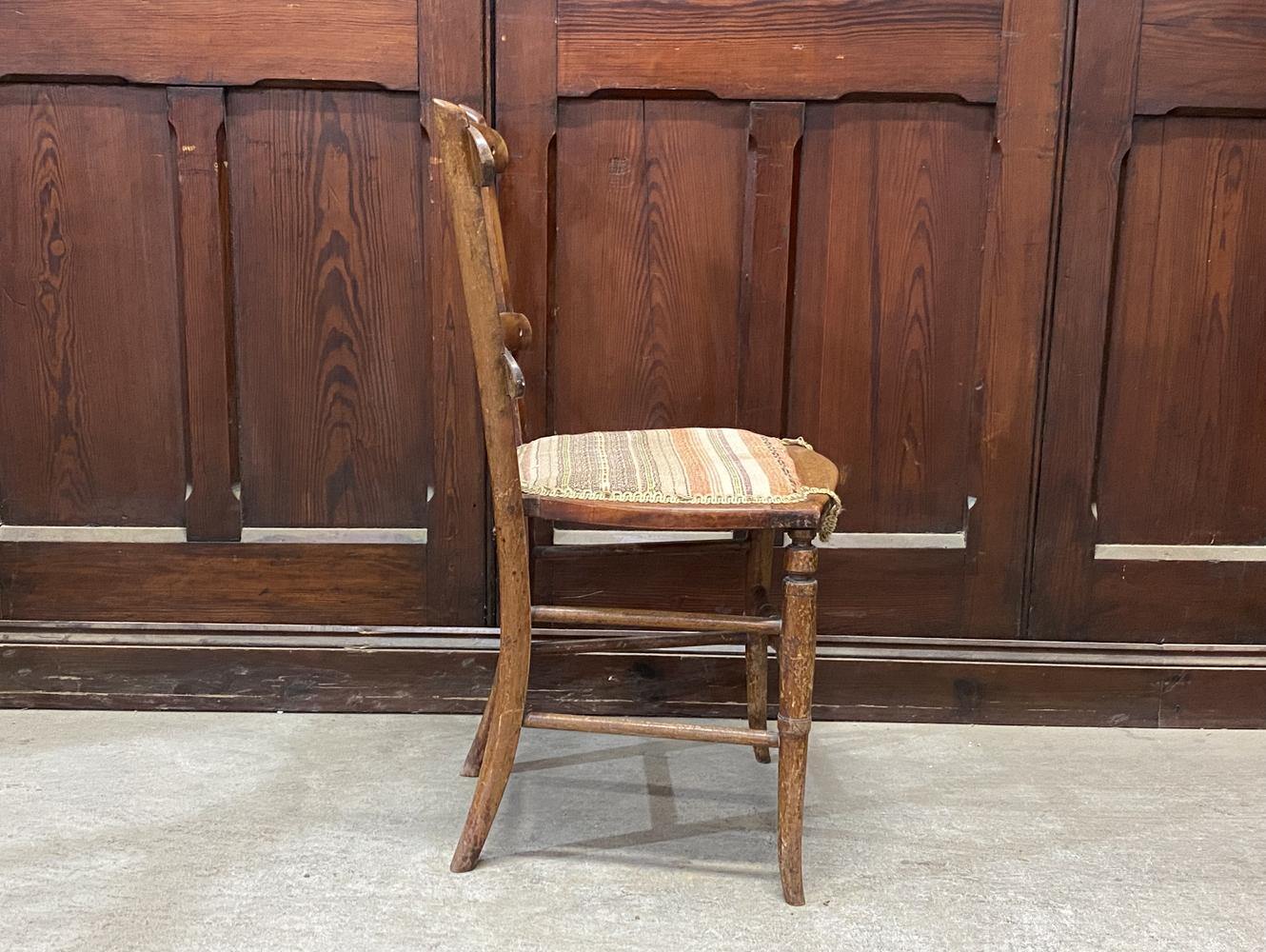 キッチンチェア